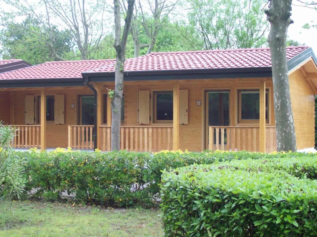 Villaggio Samoa Lido delle Nazioni Kompleks wypoczynkowy