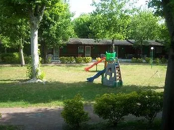 Villaggio Samoa Lido delle Nazioni 3*,  Włochy