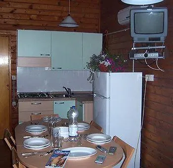 *** Kompleks wypoczynkowy Villaggio Samoa Lido delle Nazioni Włochy